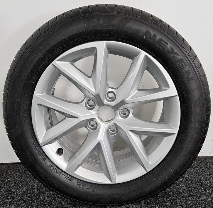 Zomerset | 16 inch Urban | Leon | SEAT | Demo, Auto-onderdelen, Banden en Velgen, 16 inch, Zomerbanden, 205 mm, Personenwagen