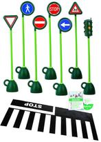 Village 6 street signs H= 128 cm + 1 traffic light+Zebra+DVD, Ophalen of Verzenden, Nieuw, Overige merken