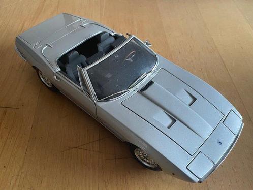 Minichamps 1:18 - Model cabriolet - Maserati Ghibli Spider,, Hobby en Vrije tijd, Modelauto's | 1:5 tot 1:12
