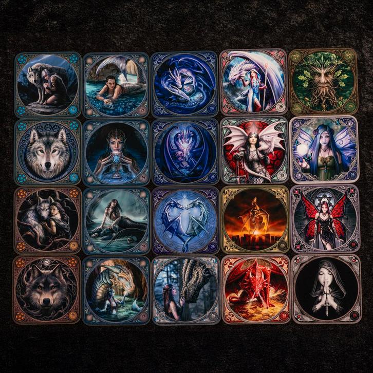 Anne Stokes Onderzetters Exclusief bij ons te koop 4,95 p.st, Huis en Inrichting, Woonaccessoires | Onderzetters, Glas of Kopje