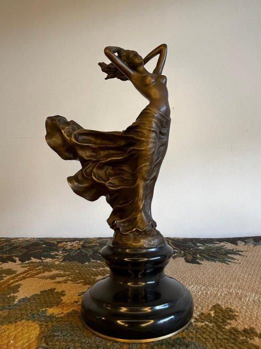 Leonardo Bistolfi - sculptuur, Een vrouw in de wind - 24.6, Antiek en Kunst, Curiosa en Brocante