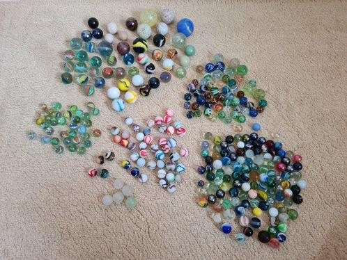 Brand Unknown - Speelgoed A Collection Of Glass / Marbles, Antiek en Kunst, Antiek | Speelgoed