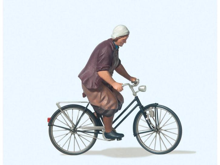 Preiser 45068 Bauerin auf Fahrrad 1:22,5 (Figuren, Scenery), Hobby en Vrije tijd, Modelbouw | Figuren en Diorama's, Nieuw, Ophalen of Verzenden