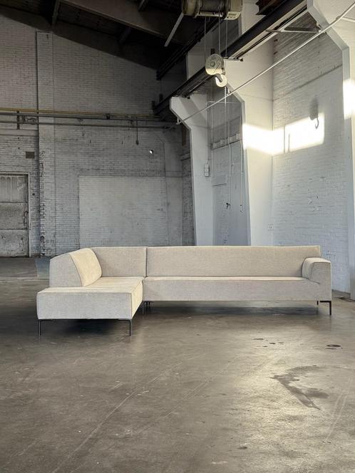 Design on Stock Bloq | Ecru (NIEUWSTAAT), Huis en Inrichting, Banken | Bankstellen, 300 cm of meer, 150 cm of meer, Hoekbank, Vierpersoons of meer