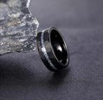 TUNGSTEN RING met meteoor-inleg. Beschikbare maten: