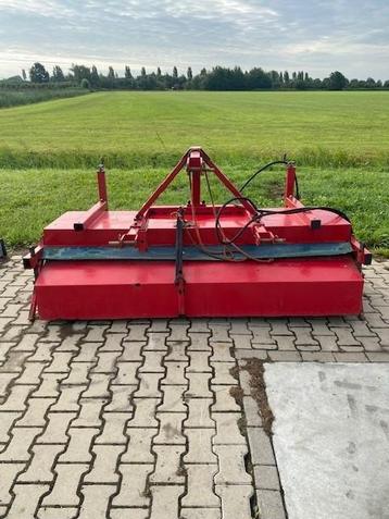 Sweep veegmachine beschikbaar voor biedingen