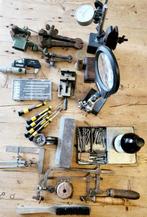 klokkenmakers gereedschap  (20) -   metaal, hout, kunststof