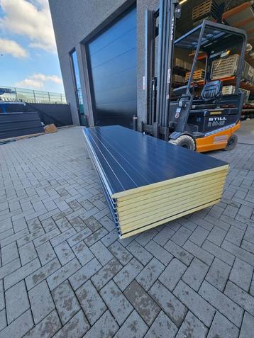 Wandpanelen, Gevelpanelen, sandwichplaten, 40 en 60 mm beschikbaar voor biedingen