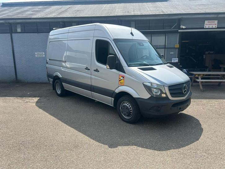 Zakelijke Lease |  Mercedes-Benz Sprinter 516/completen/werk, Auto's, Bestelauto's, Dealer onderhouden, Lease, Zwart, Handgeschakeld