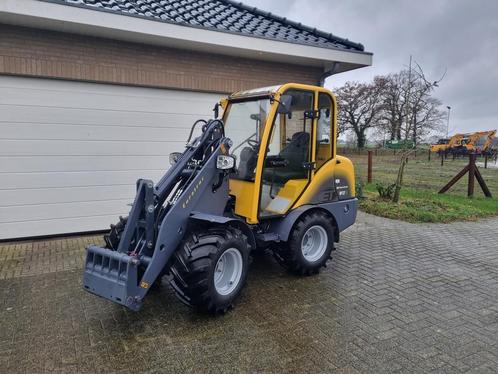 Eurotrac w12  Bel voor info of een super scherpe prijs. DEMO, Zakelijke goederen, Machines en Bouw | Kranen en Graafmachines, Wiellader of Shovel