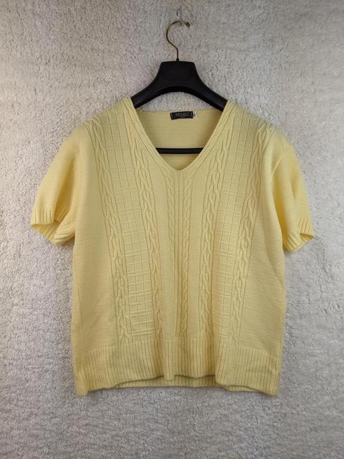 Butter yellow cable knit short sleeve sweater, Kleding | Dames, Truien en Vesten, Nieuw, Verzenden