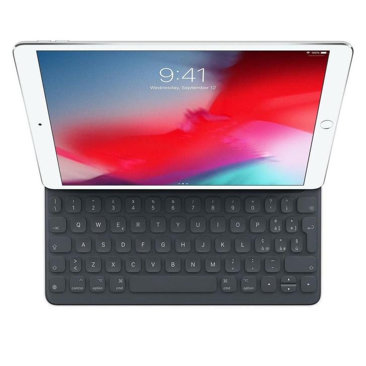 Apple Smart Keyboard voor 10.5 inch iPad Pro - Italiaans QW, Computers en Software, Overige Computers en Software, Zo goed als nieuw