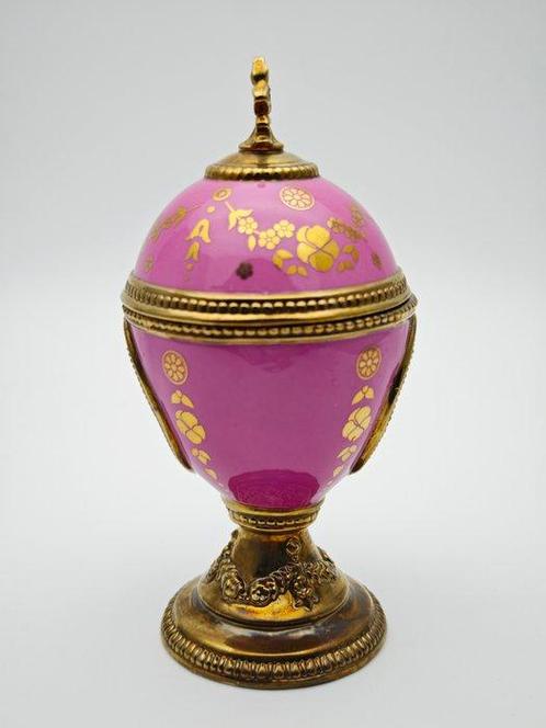 Fabergé ei - Huis van Fabergé Het Slaapworpje Pansy, Antiek en Kunst, Curiosa en Brocante