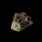 Oude Egypte, late periode Faience Ramfiguur van Harsaphes