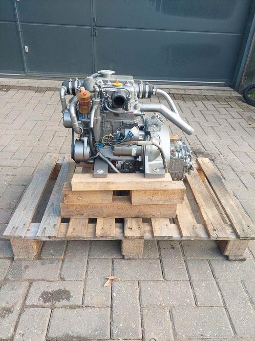 Mitsubishi scheepsmotor 9Pk K2AD Warmtewisselaar en impeller, Watersport en Boten, Bootonderdelen, Motor en Techniek, Nieuw, Zeilboot of Motorboot