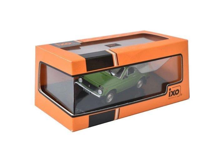 IXO - Modelauto - Lada Niva - VAZ 2121, Hobby en Vrije tijd, Modelauto's | 1:5 tot 1:12