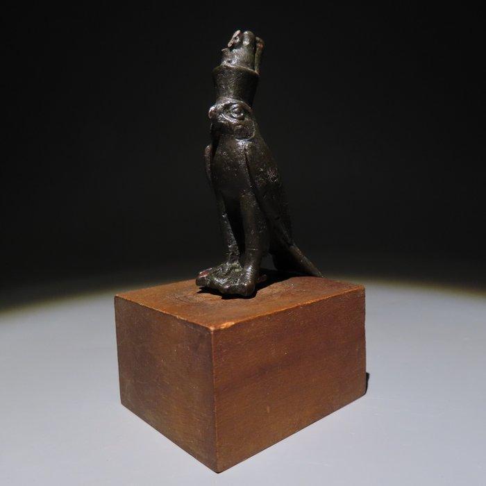 Oud-Egyptisch Brons God Horus als een valk. Late Periode, Verzamelen, Mineralen en Fossielen