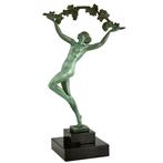 Raymonde Guerbe - sculptuur, GRISERIE, vrouw met druiventak