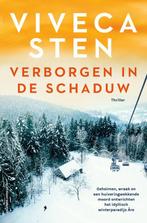 9789021042589 De Are moorden 2 - Verborgen in de schaduw, Boeken, Verzenden, Zo goed als nieuw, Viveca Sten