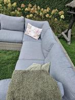 Mooie loungeset met tafel, 5 zitplaatsen, Rotan, Bank, Zo goed als nieuw