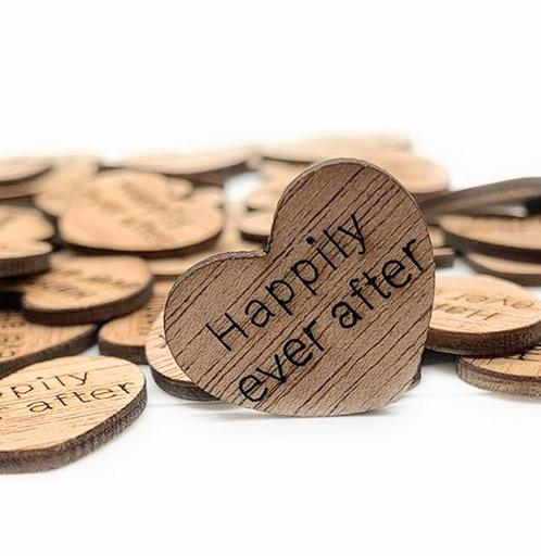 10 houten hartjes Happily Ever After of Mr & Mrs, Hobby en Vrije tijd, Knutselen, Materiaal, Nieuw, Verzenden