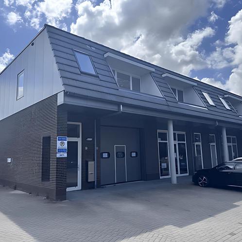 Appartement 81 m² met privéparkeerplaats aan Jan van Gentstr, Huizen en Kamers, Huizen te huur, Direct bij eigenaar, Appartement