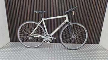 Btwin Racefiets Dames 51cm | Gebruikt | 3 maanden garantie beschikbaar voor biedingen