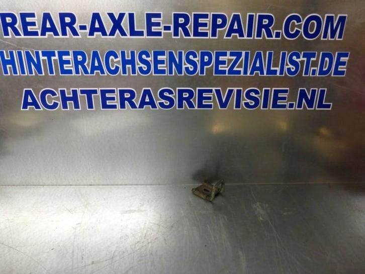 Opvanghaak, zit in kofferbak, tbv kofferdeksel, gebruikt, Auto-onderdelen, Interieur en Bekleding, Gebruikt, Universele onderdelen