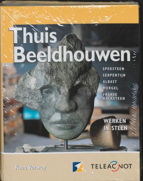 Thuis beeldhouwen 9789021599601 Kees Verwey, Boeken, Hobby en Vrije tijd, Zo goed als nieuw, Verzenden