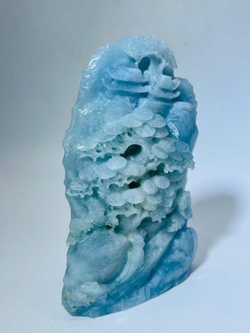 Aquamarijn snijwerk – Prachtig Japans landschap in, Verzamelen, Mineralen en Fossielen