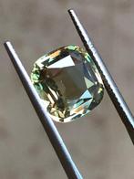 1 pcs Geel, Groen, Bruin Alexandriet - 5.17 ct - Gemological, Nieuw
