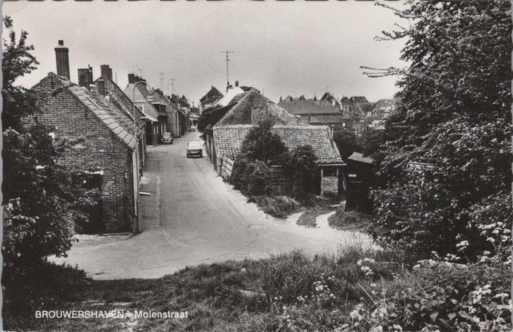 BROUWERSHAVEN - Molenstraat, Verzamelen, Ansichtkaarten | Nederland, Verzenden