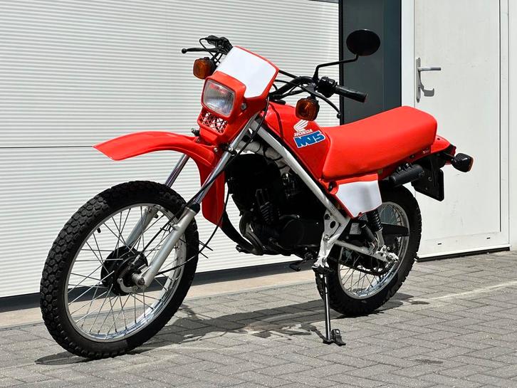 Honda MT5 in super staat!, Fietsen en Brommers, Brommers | Honda, Maximaal 45 km/u, MT, Gebruikt, Ophalen of Verzenden