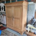 Brocante/Vintage oude kast/kasten kledingkast servieskast, Ophalen