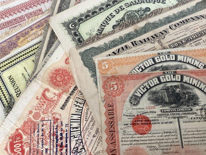 Brazilië, Argentinië, Turkije, Rusland, Roemenië, Tunesië,, Antiek en Kunst, Antiek | Speelgoed