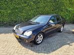 **Mercedes-Benz C-Klasse 1.8 C180 Kompr Combi 2004 Zwart, Auto's, Zwart, Zwart, Handgeschakeld, Nieuw