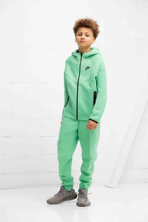 Nike Tech Fleece Trainingspak Kids Groen, Kleding | Heren, Sportkleding, Algemeen, Groen, Nieuw, Verzenden