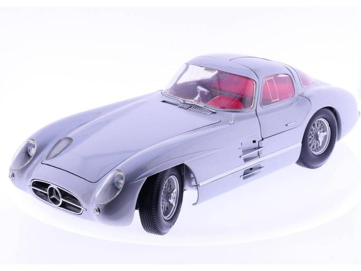 Schaal 1:12 Revell 08851 Mercedes 300SLR 1954       #252, Hobby en Vrije tijd, Modelauto's | 1:5 tot 1:12, Gebruikt, Ophalen of Verzenden