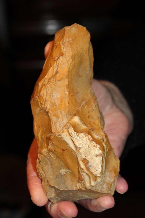 Paleolithisch Vuursteen Bijl - 150 mm (Zonder Minimumprijs), Antiek en Kunst, Antiek | Overige Antiek
