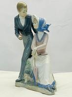 Nao by Lladró - sculptuur, Pareja de Enamorados - 27 cm -, Antiek en Kunst