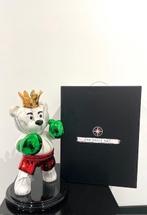 Van Apple - The Boxing Bear Gucci