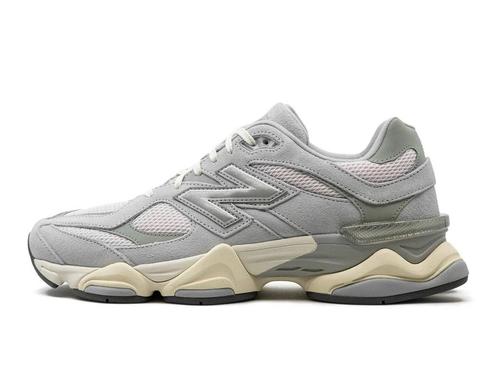 New Balance 9060 Granite Pink - Maat 37 EU, Kleding | Heren, Schoenen, Ophalen of Verzenden