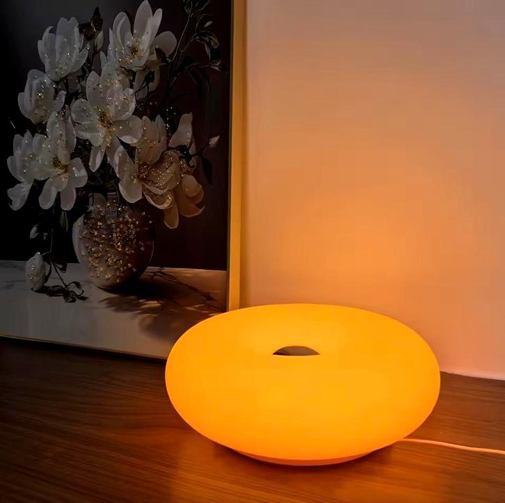 Bauhaus Donut Tafellamp – Dimbaar RGB LED Lamp Oranje / Wit, Huis en Inrichting, Lampen | Tafellampen, Nieuw, Kunststof, Minder dan 50 cm