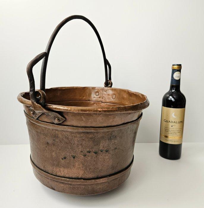 Handgenagelde Houtbak / Bloembak / Emmer - Bloempot - Koper, Antiek en Kunst, Curiosa en Brocante