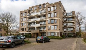 Te Huur 3 Kamer Appartement Cauberg In Alphen aan den Rijn beschikbaar voor biedingen