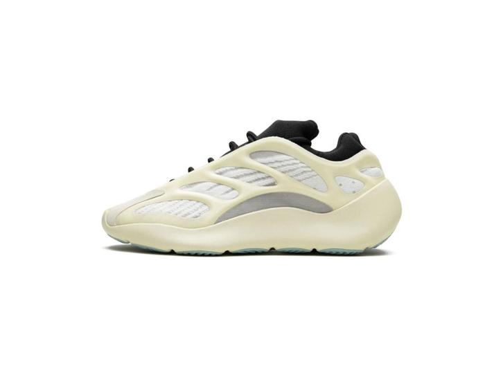 Adidas Yeezy Boost 700 V3 Azael - Maat 45 1/3 EU, Kleding | Heren, Schoenen, Ophalen of Verzenden