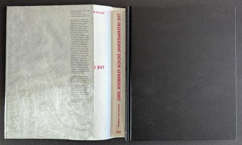 Ross Lovegrove - International Design Yearbook - 2002, Antiek en Kunst, Antiek | Meubels | Stoelen en Banken