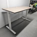 Assmann elektrisch zit-sta bureau met nieuw blad midden eike, Ophalen of Verzenden, Nieuw