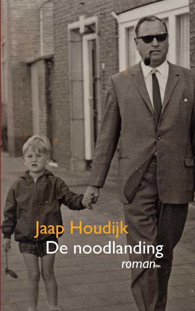 De noodlanding 9789464060256 Jaap Houdijk, Boeken, Romans, Gelezen, Verzenden