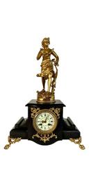 Figurale pendule - Marmer, Zinklegering, Brons - 1850-1900 -